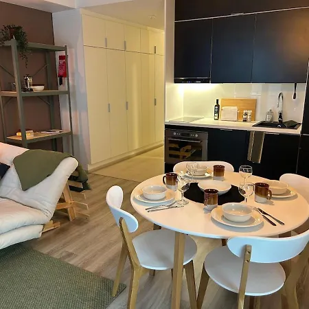 Kotilinna - Cleaning, Parking, Smart Tv, Wifi Appartamento