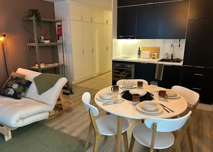 Kotilinna - Cleaning, Parking, Smart Tv, Wifi Apartment